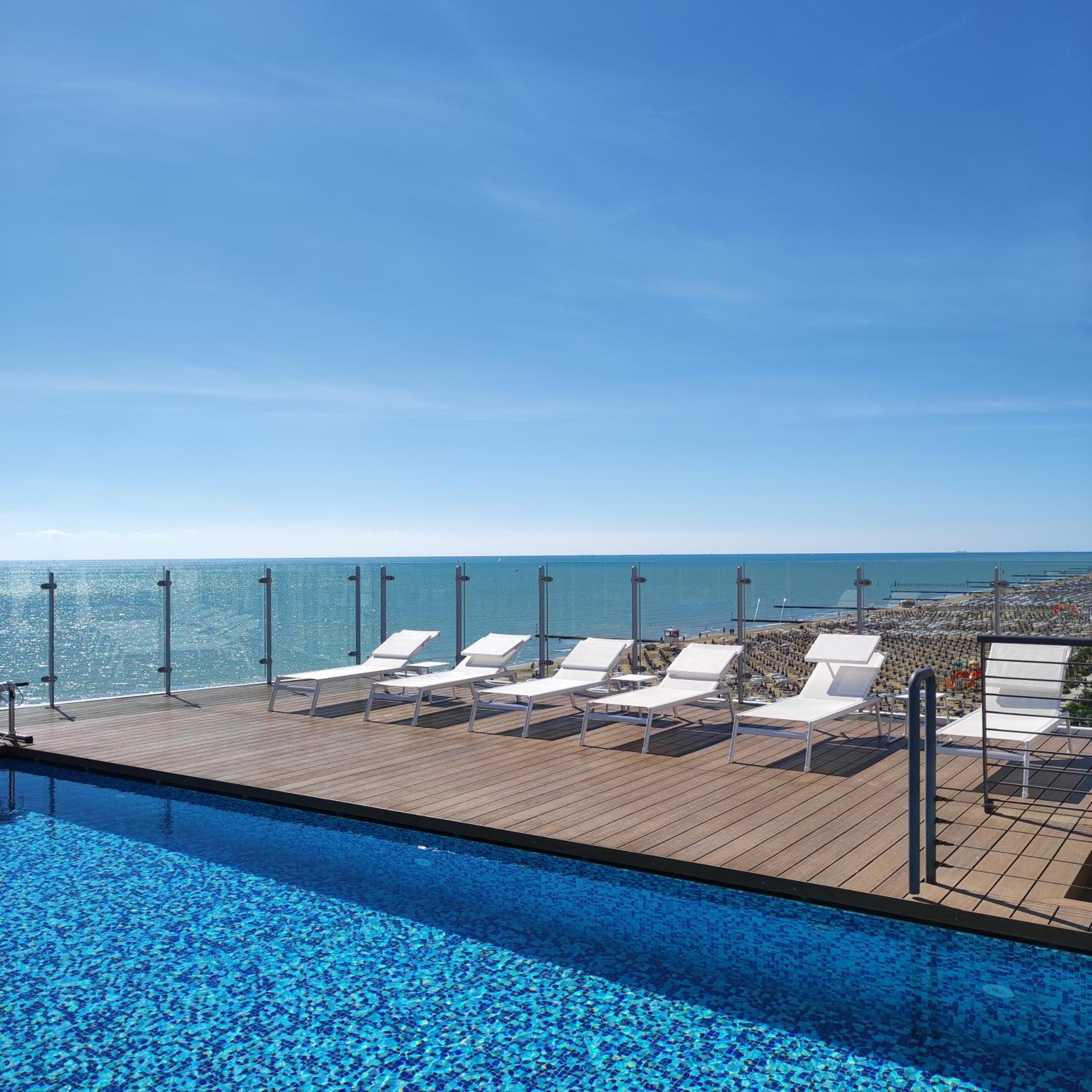 Hotel Atlantico 41/50