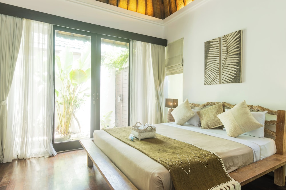 2 Bedrooms, Pool, Villa, 2 King Beds