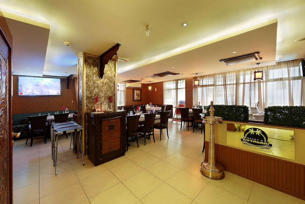 restaurant-cafeteria