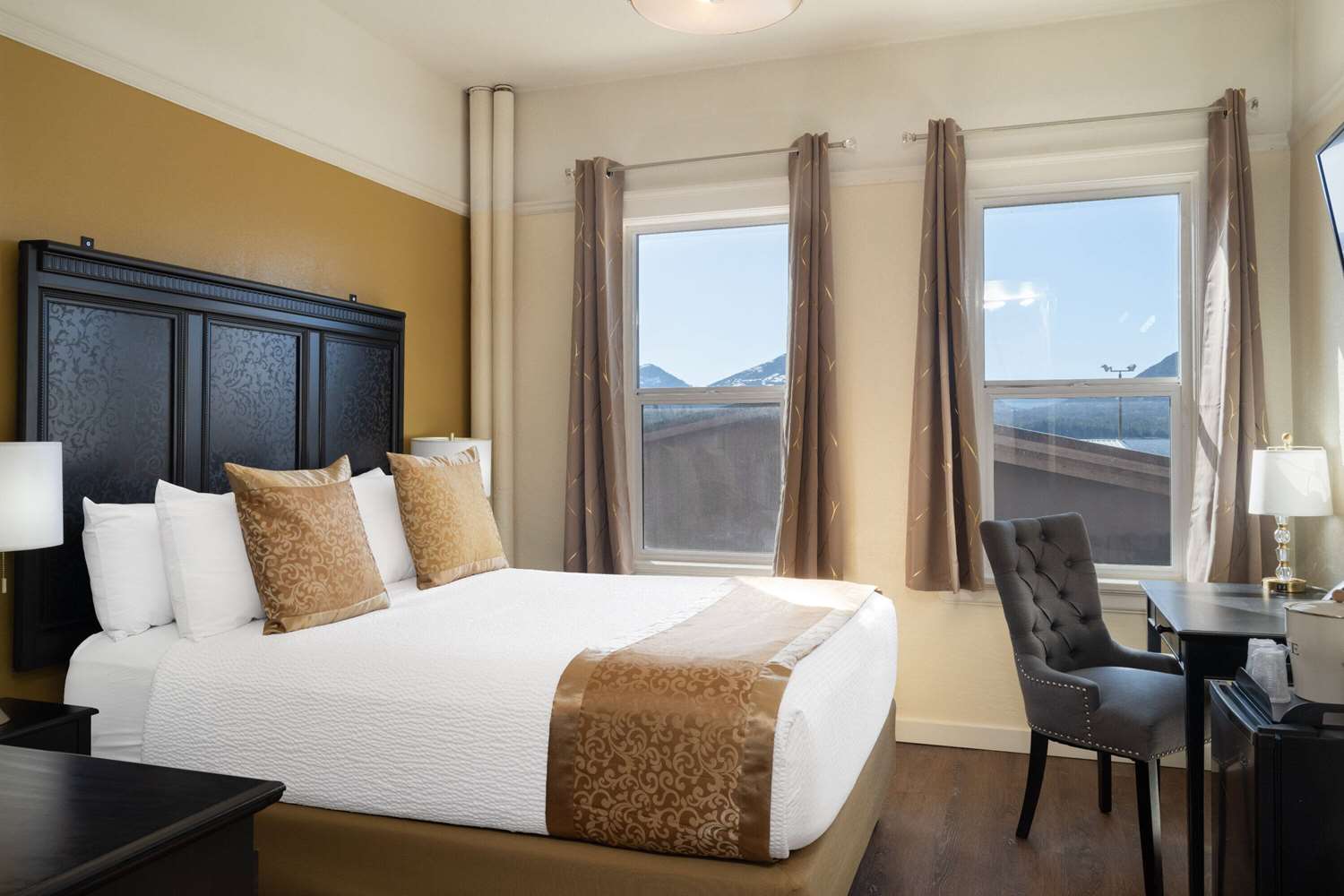 Gilmore Hotel, Trademark Collection by Wyndham 24/56