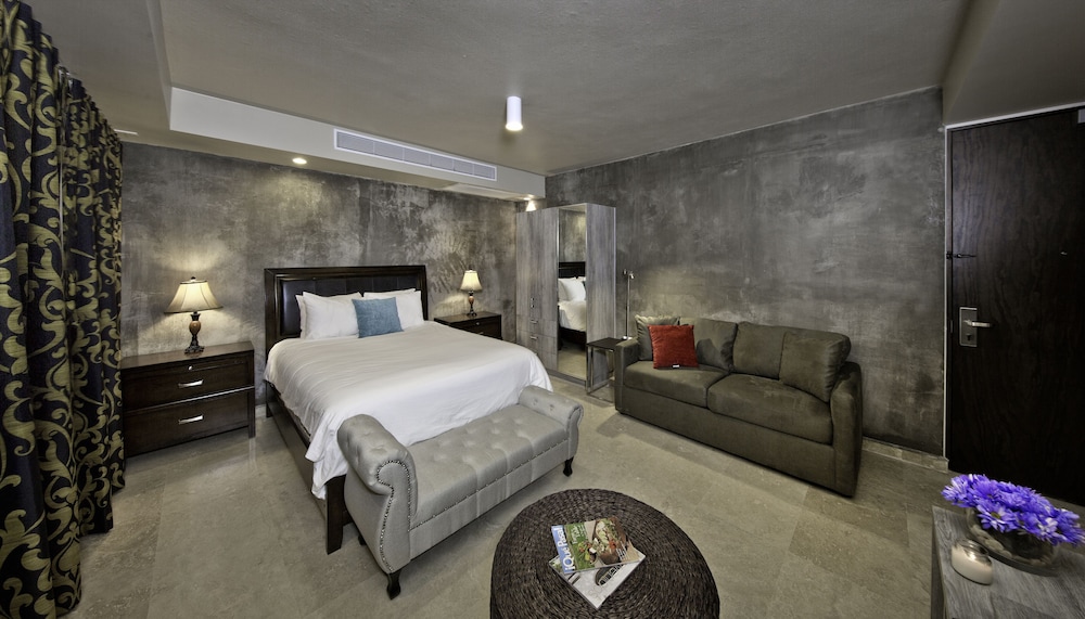 CIQALA Luxury Suites 19/75