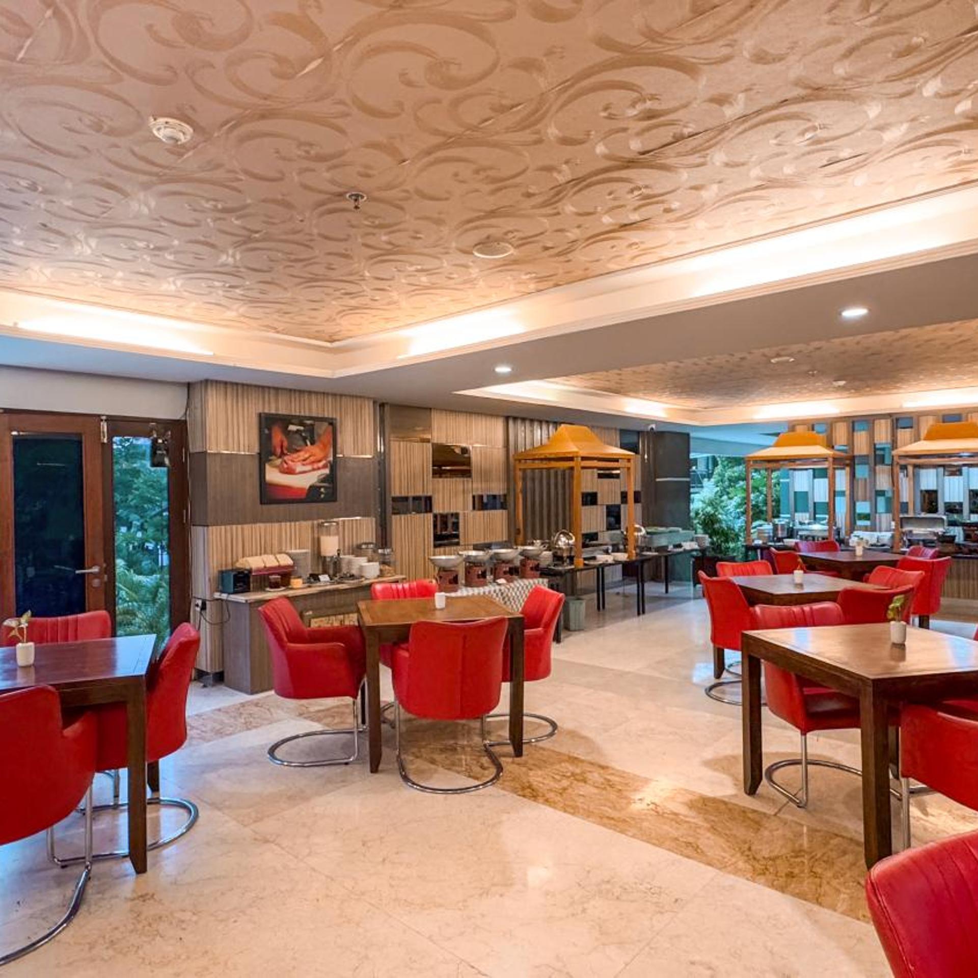 Lorin Dwangsa Solo Hotel 34/54