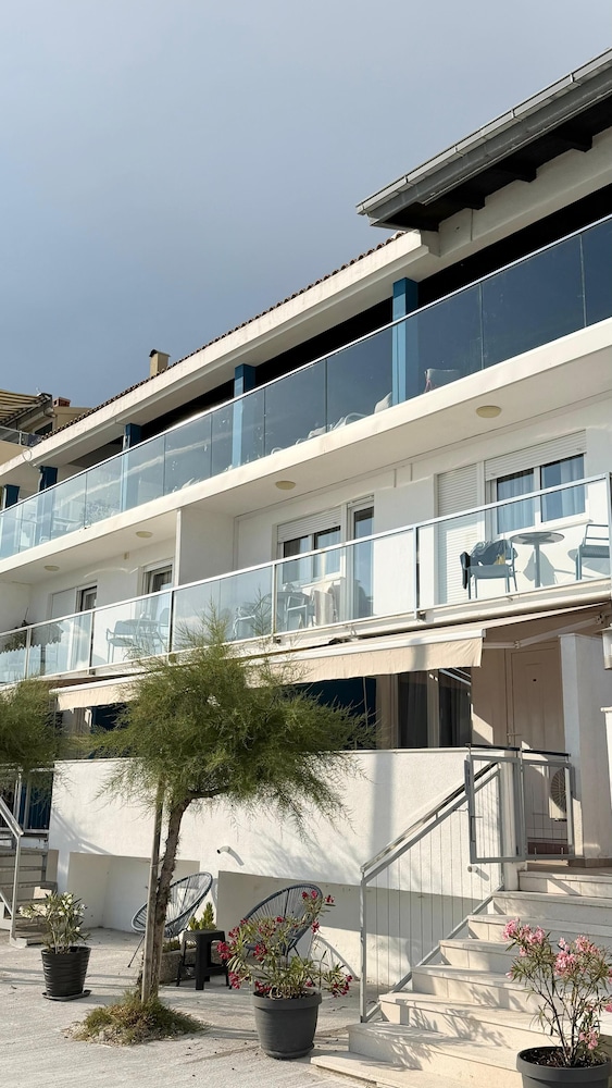 VILLA ZANIC 2/50