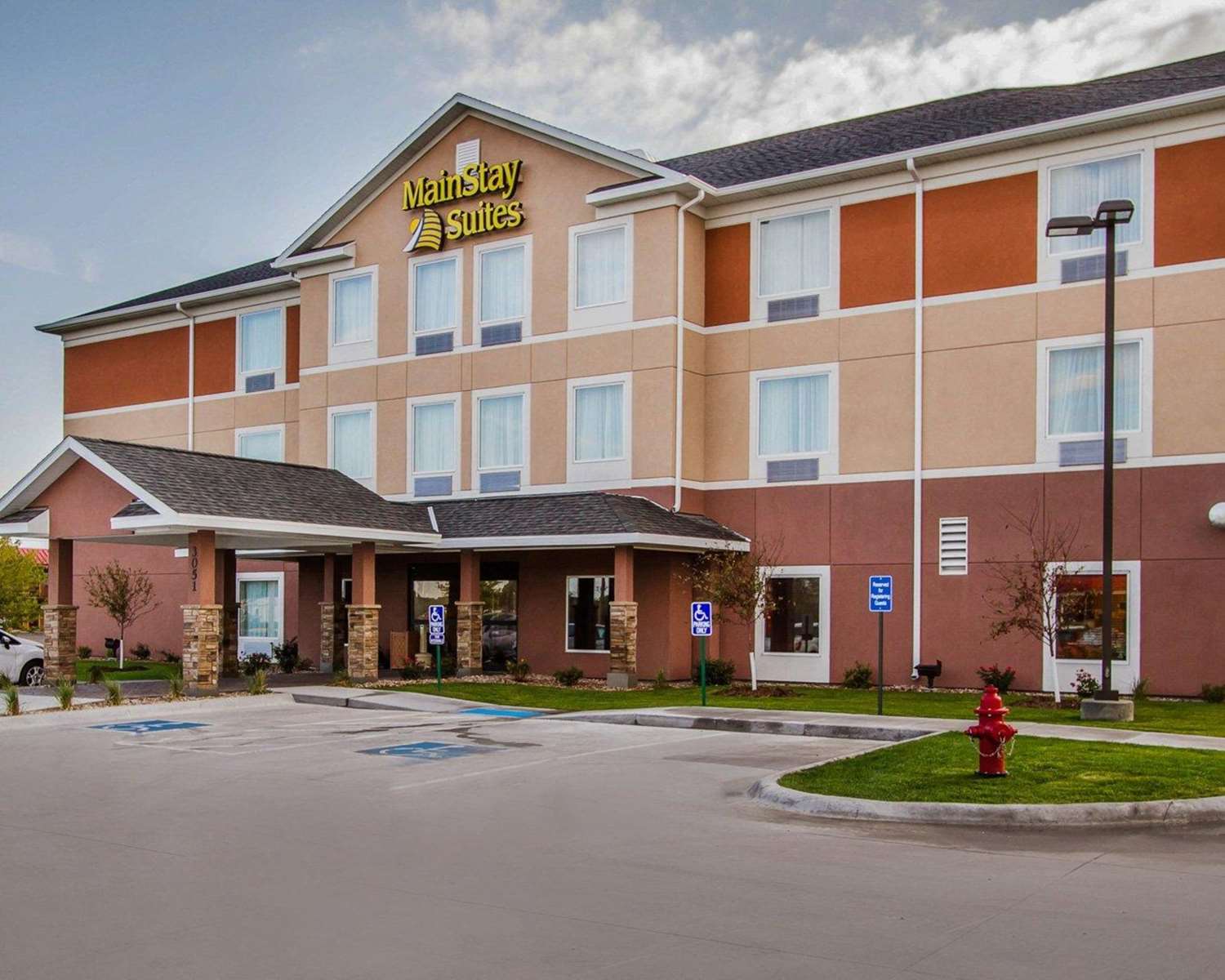 MainStay Suites Grand Island 2/19