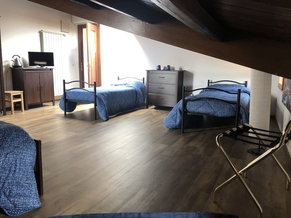 BB Il Re Alla Reginella Guest House 28/42