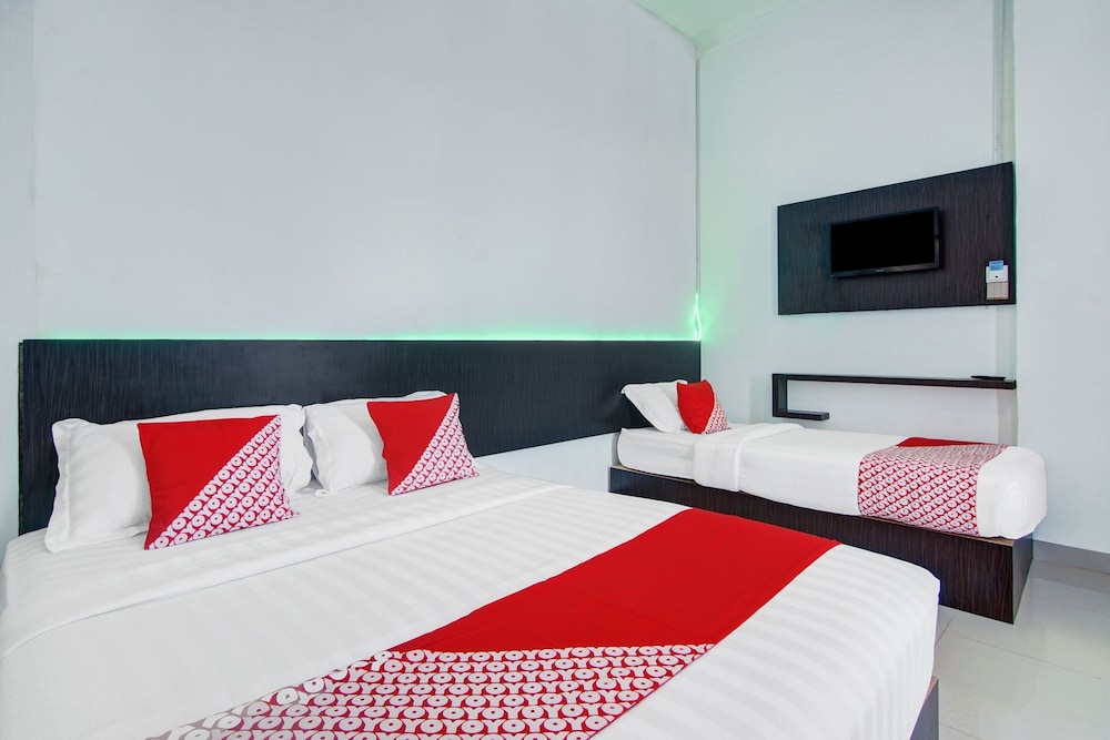 Hotel O Bukittinggi near Jam Gadang formerly New Aedo 28/56
