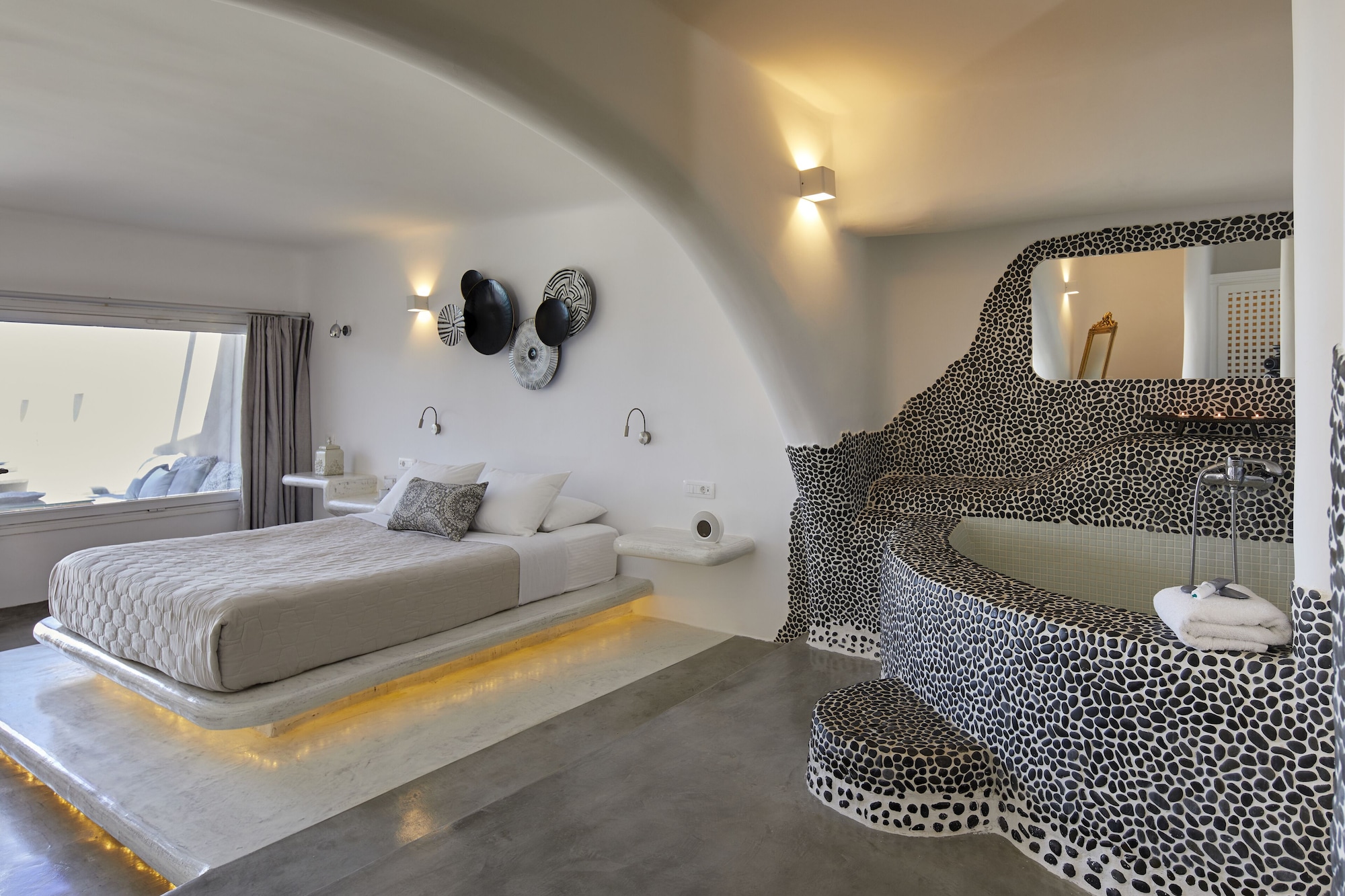 Presidential, Suite, Double Bed, Caldera View, Outdoor Pool