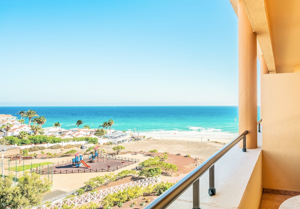 Iberostar Waves Playa Gaviotas 46/50