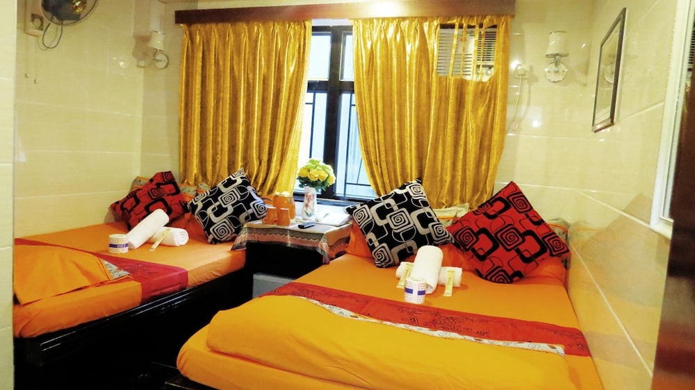 2 Bedrooms, Deluxe, Quadruple, 4 Double Beds, City View