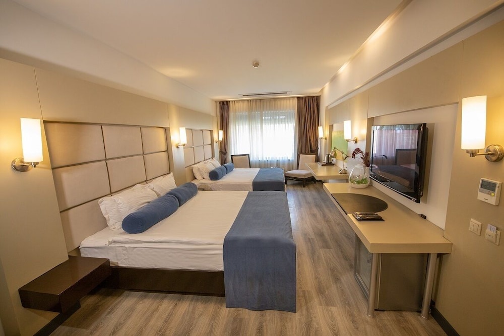 My Hotel 23/55
