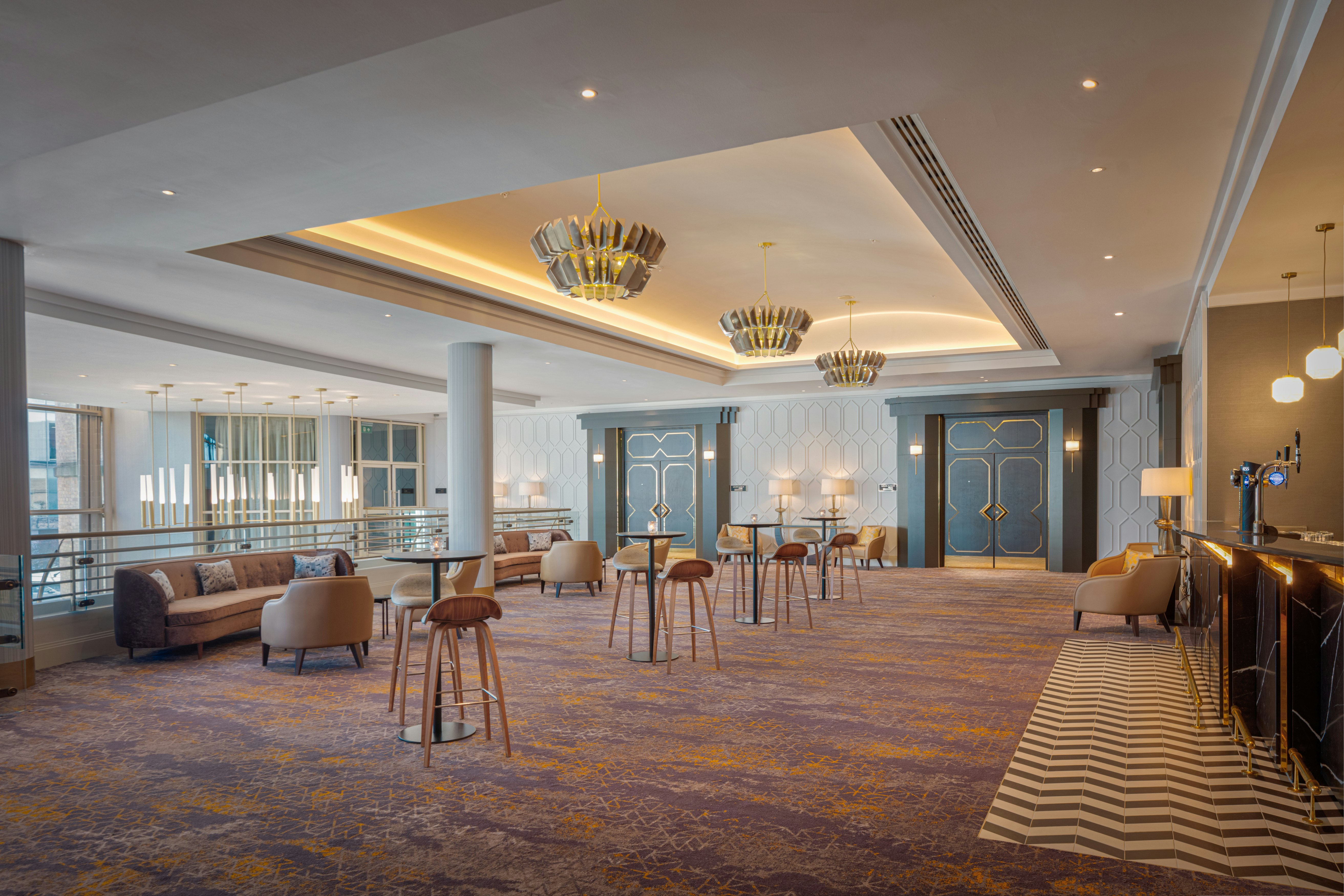 Hilton Belfast 39/75