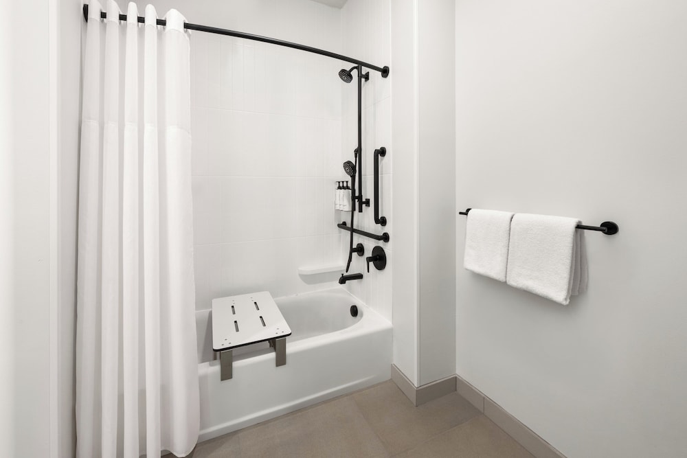 Atwell Suites Belgrade Bozeman Airport by IHG 26/50