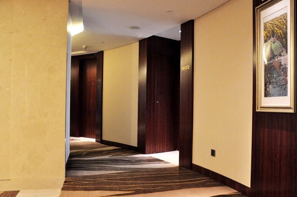 Grand Soluxe Zhongyou Hotel Shenzhen 18/27