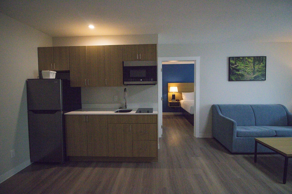 Baymont by Wyndham Gold River 48/60