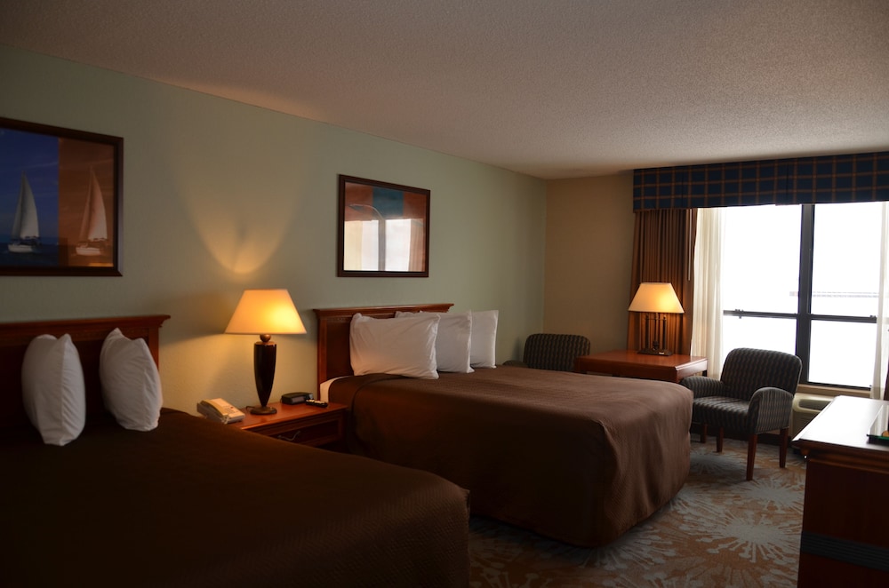 Superior, 2 Queen Beds, Bay View