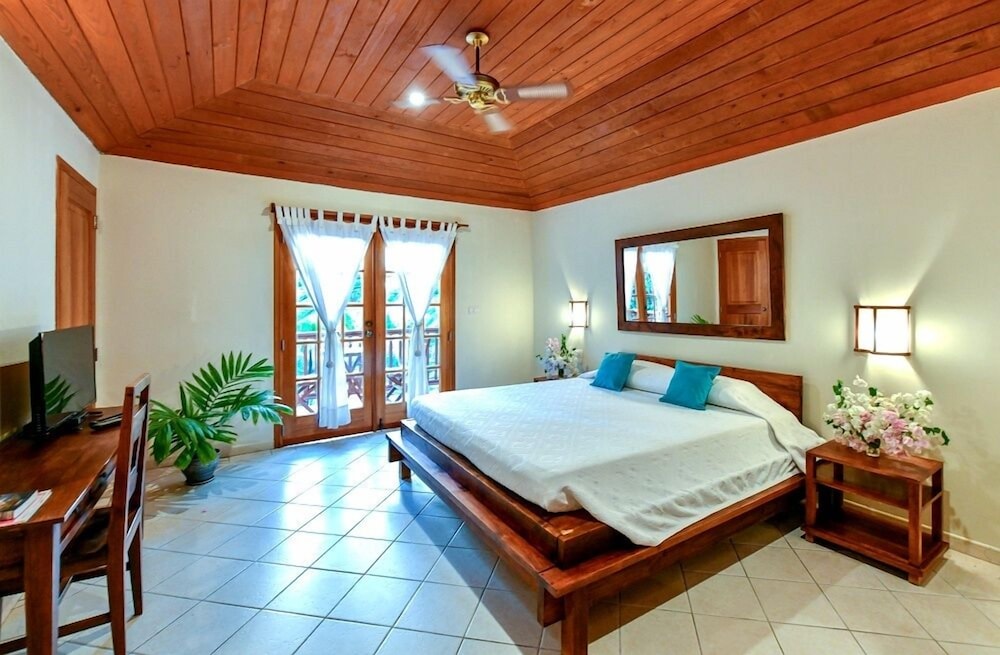 Antigua Yacht Club Marina Resort 9/50