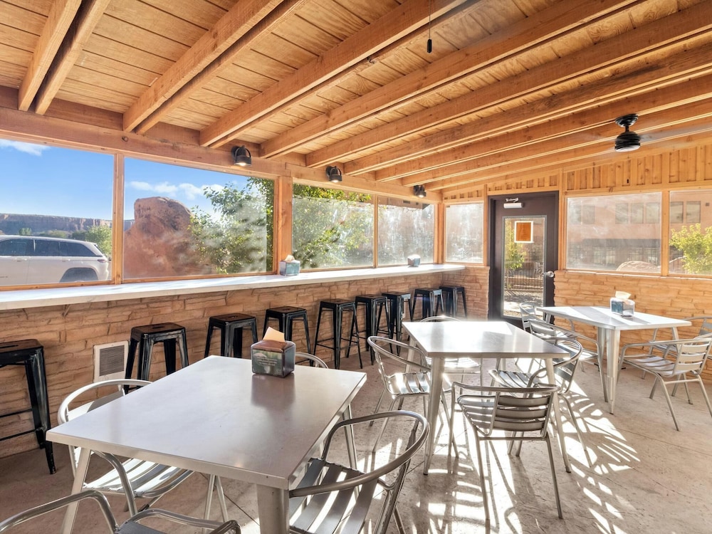Bluff Dwellings Resort 51/67