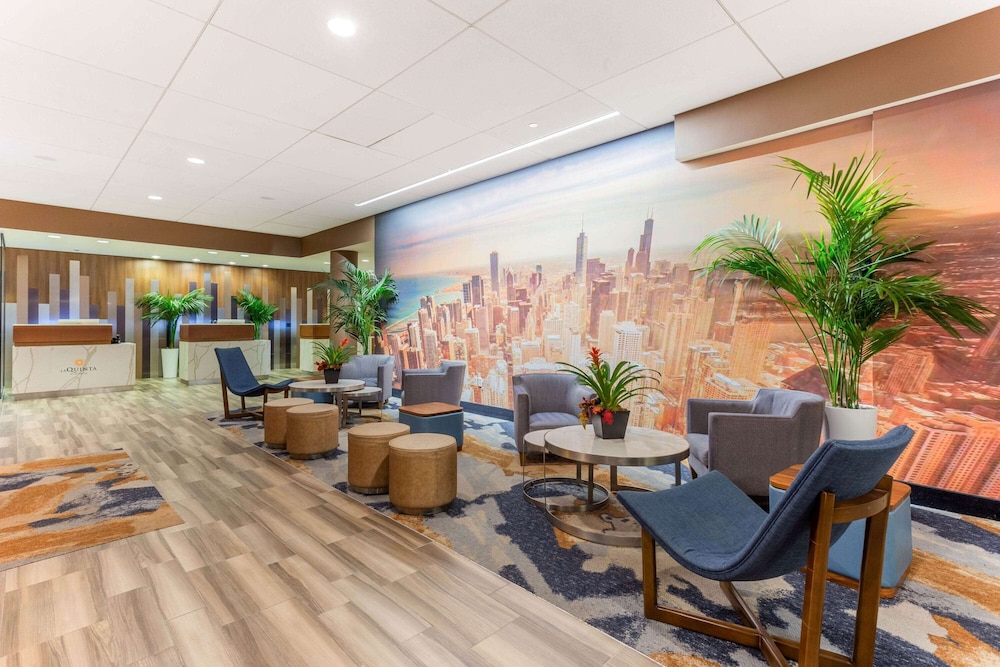 La Quinta Inn Suites By Wyndham Chicago Downtown 33/45