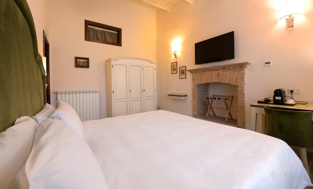 Tenuta Ciminata Greco 18/83