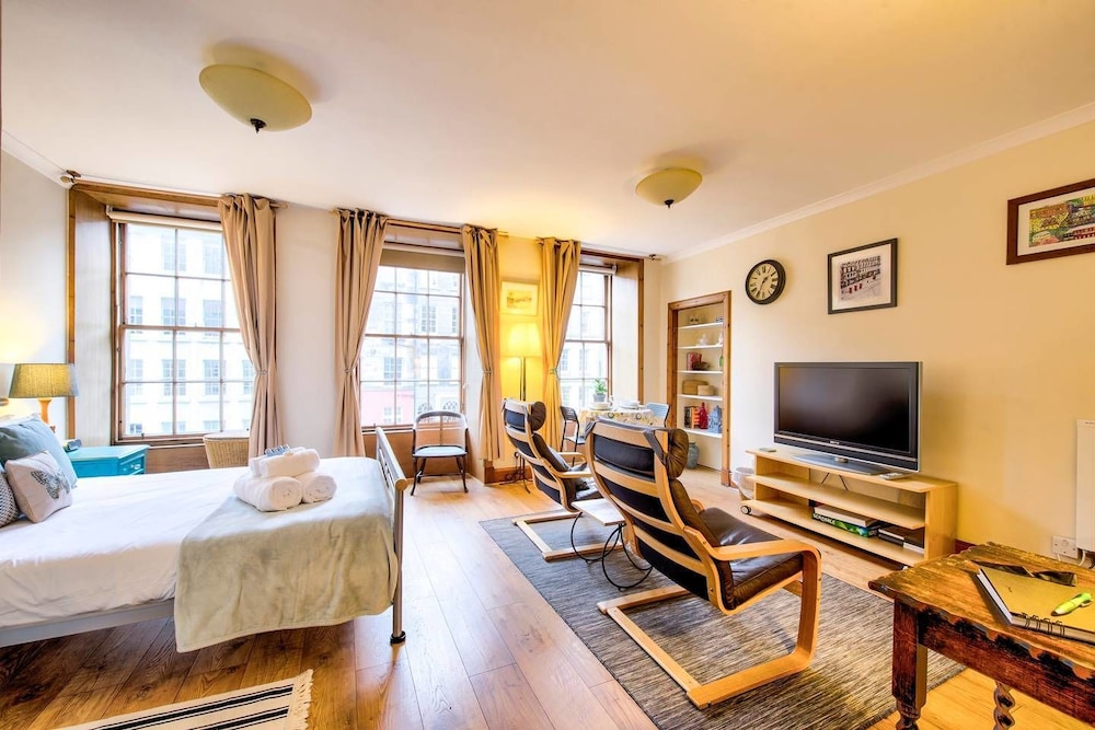 STAY EDINBURGH CITY APARTMENTS - ROYAL MILE 5/18