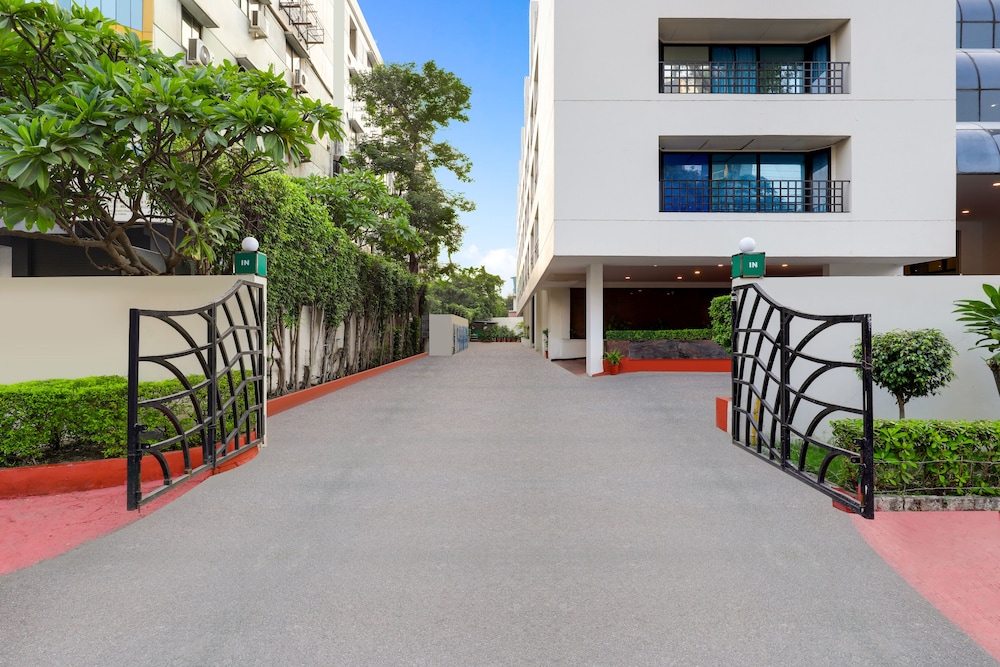 Lemon Tree Hotel Indore 50/57