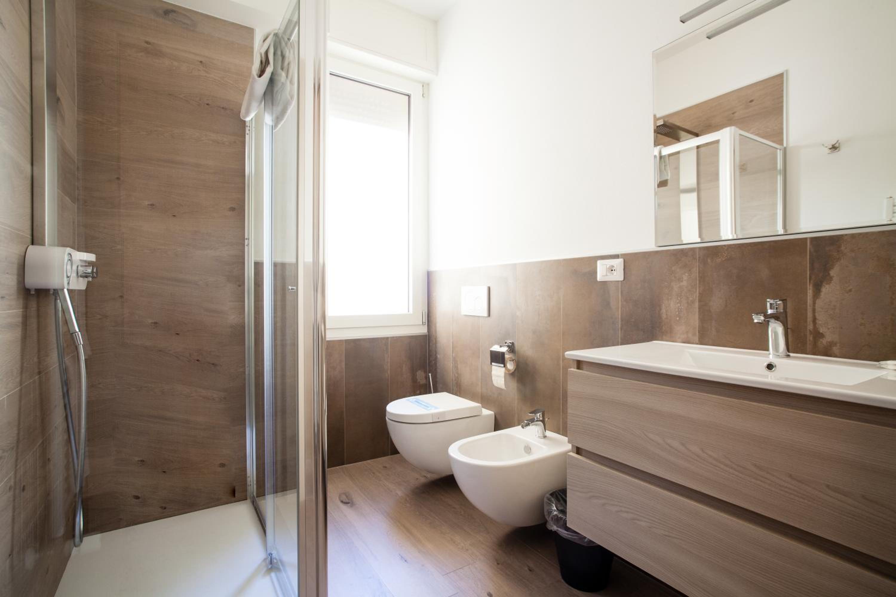Astoria Suite Apartments 48/49