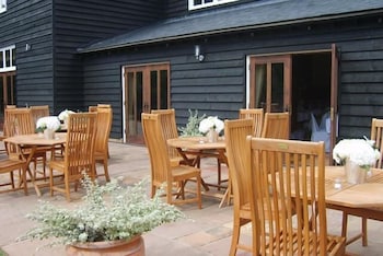 The White Hart Hotel 14/18