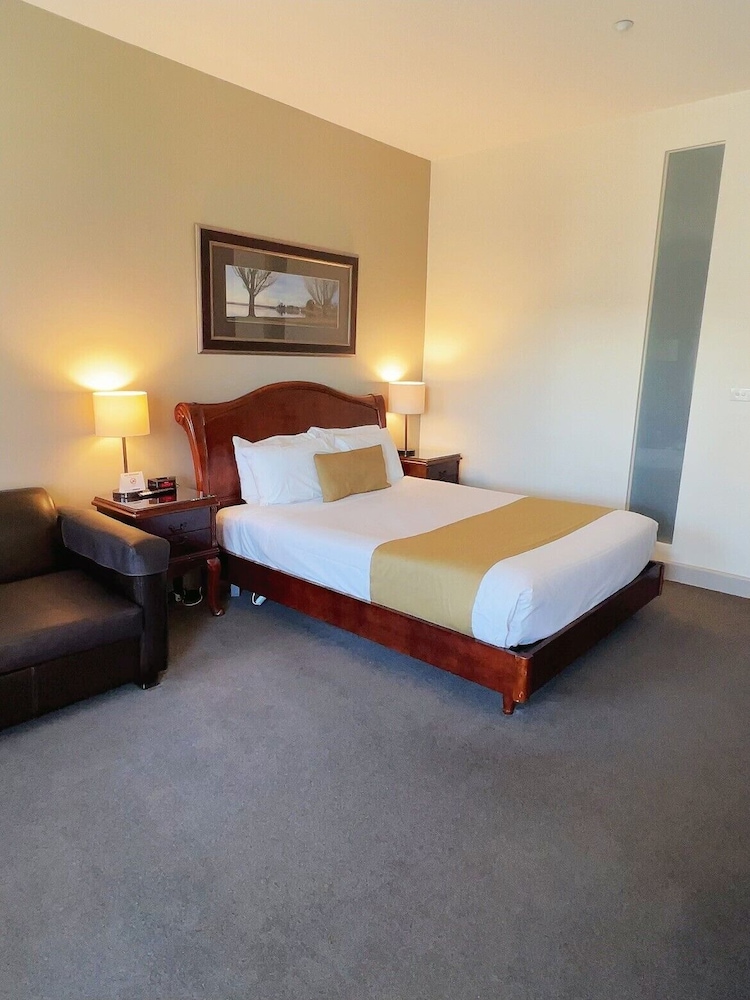 Quality Inn Heritage On Lydiard 12/52
