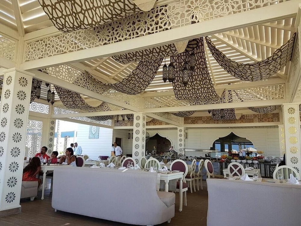 Ghazala Luxury Collection Alamein 7/50