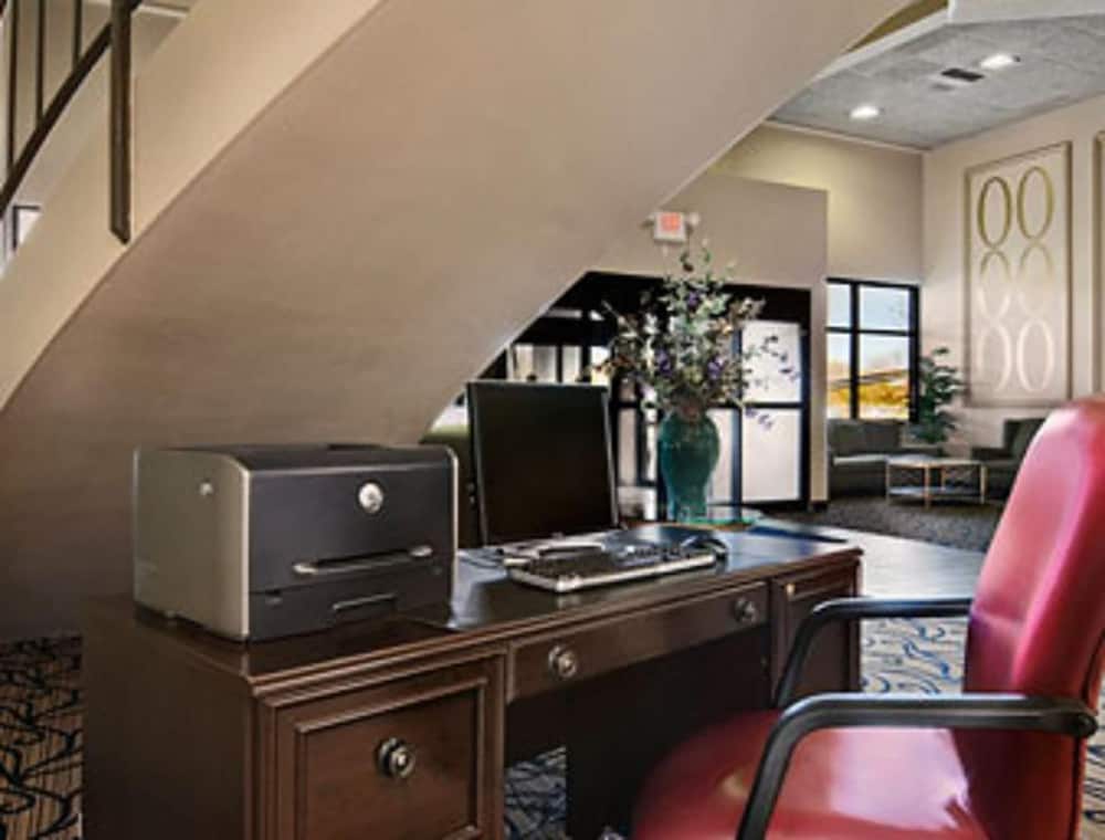 Blue Way Inn La Crosse Extended Stay 21/29