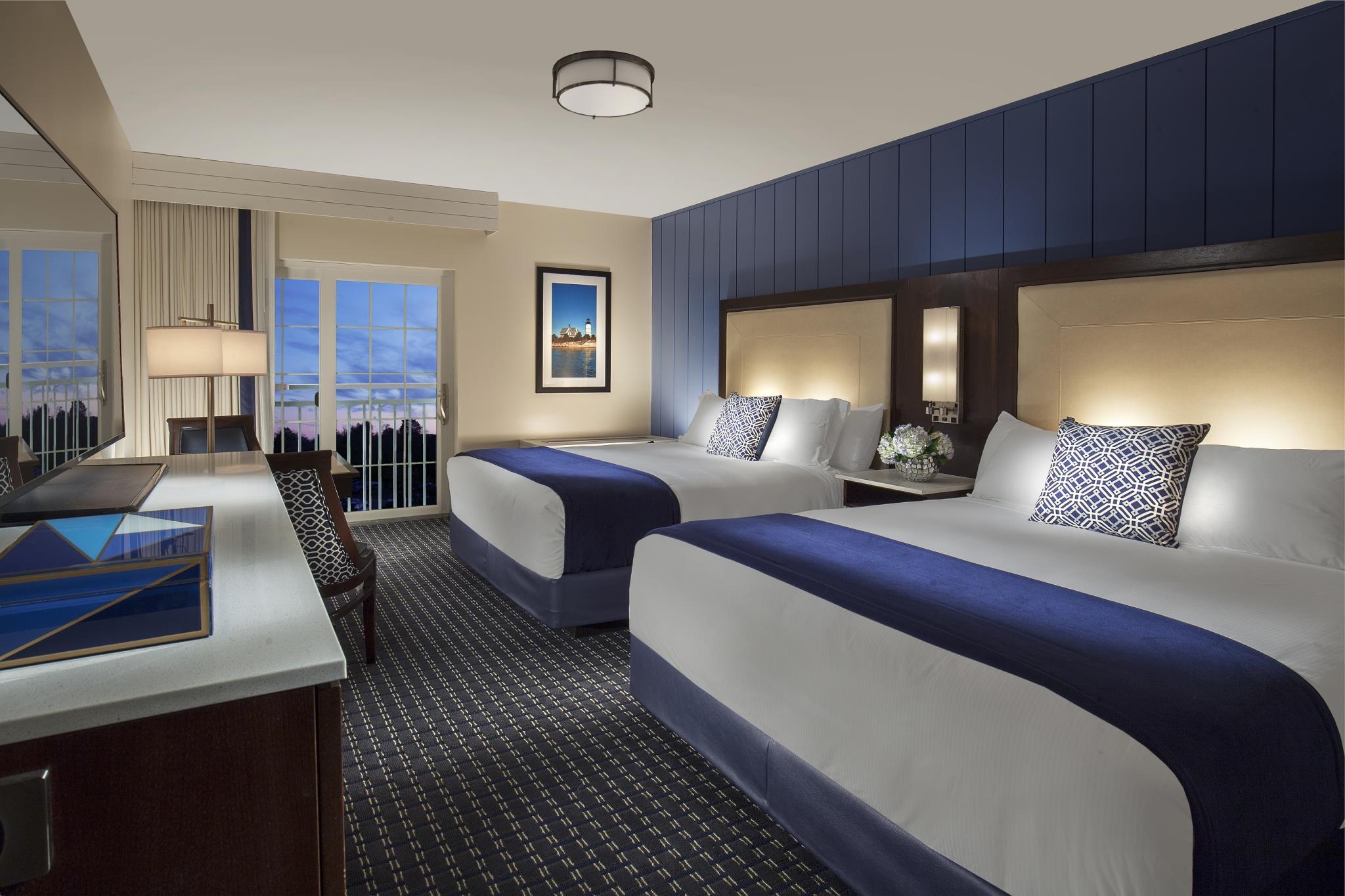 Premium, Queen Bed