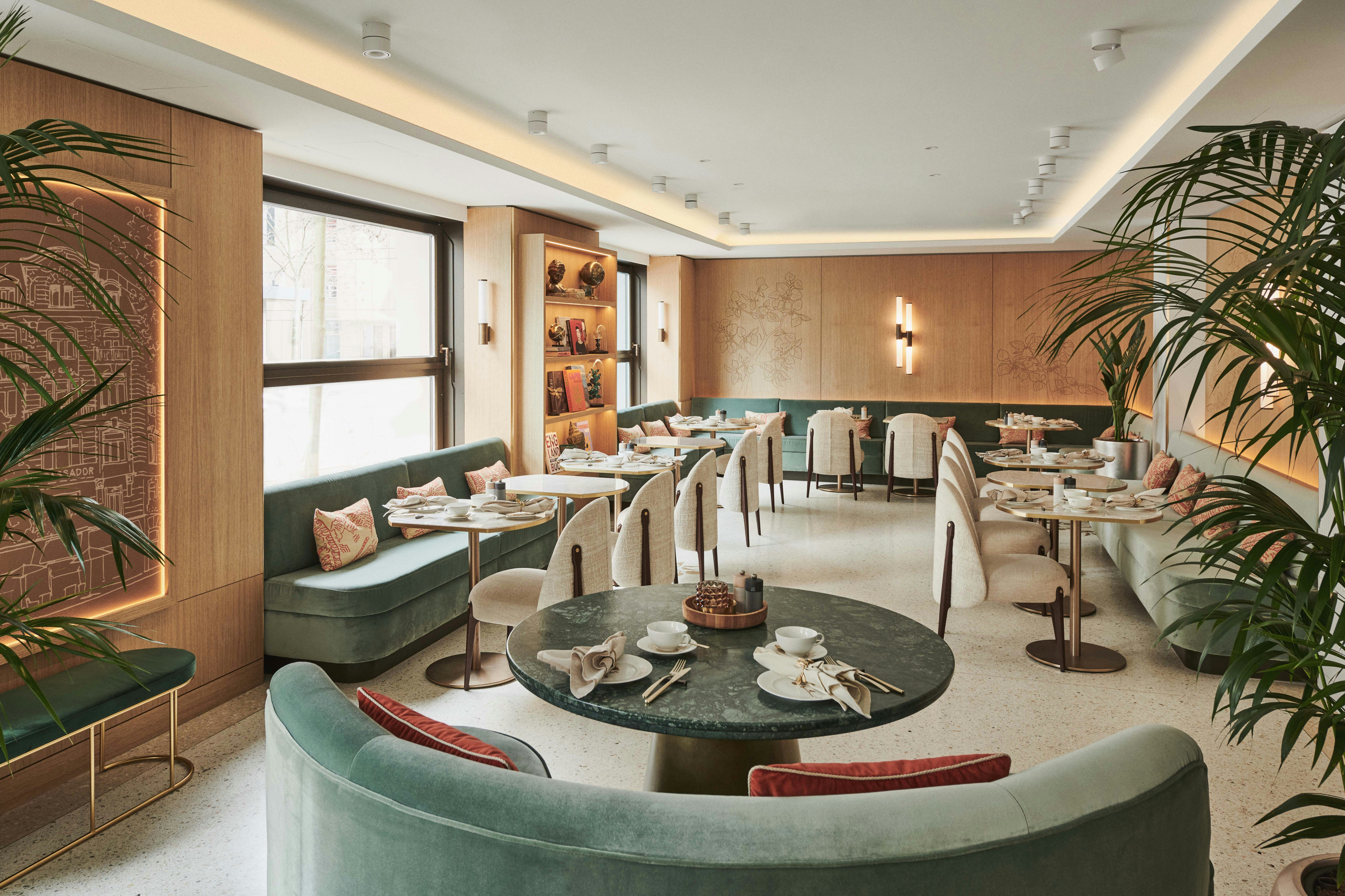 Small Luxury Hotel Ambassador Zurich 33/48