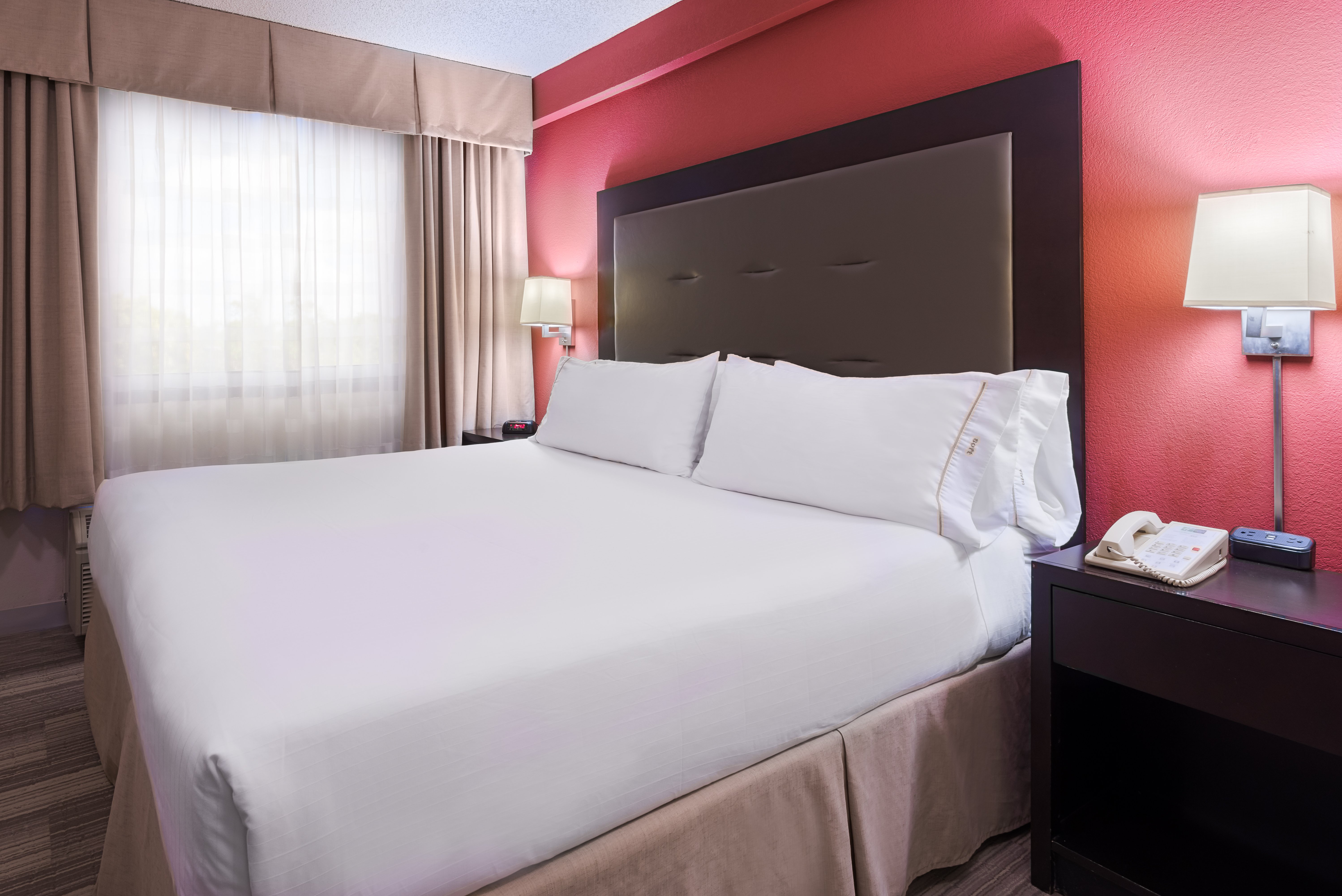 Holiday Inn Express And Suites Kendall East Miami 12/45