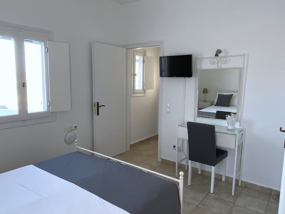 Antiparos View 12/50