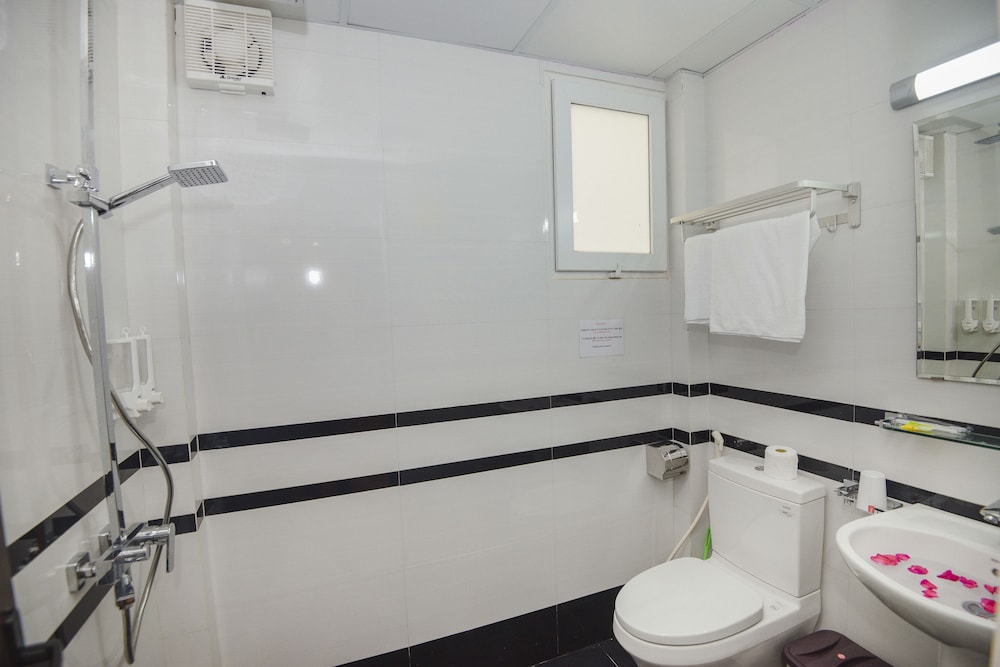 Hanoi Old Town Palace Guest House 14/45