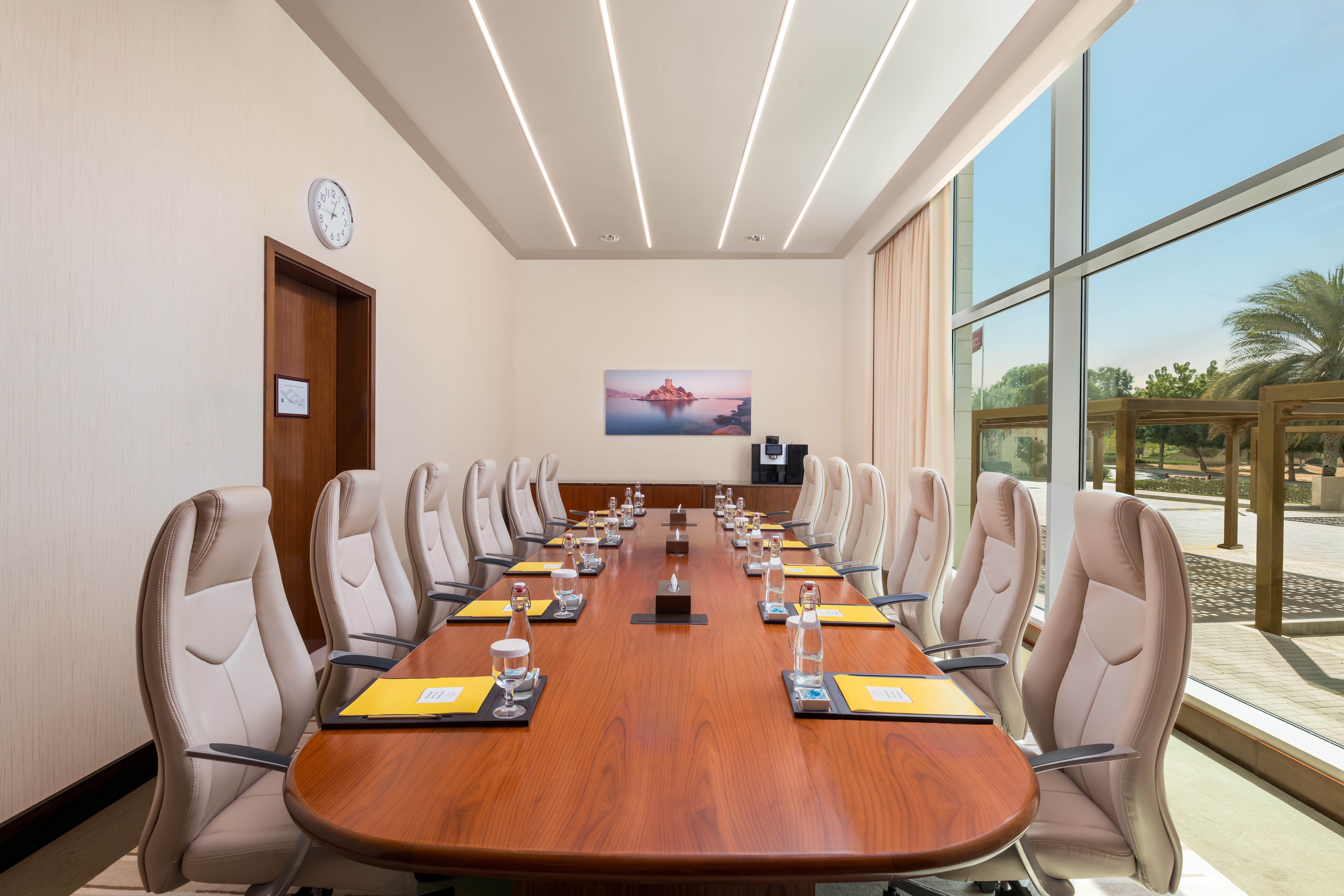 Crowne Plaza Muscat Oman Convention and Exhibition Centre (OCEC) 66/76