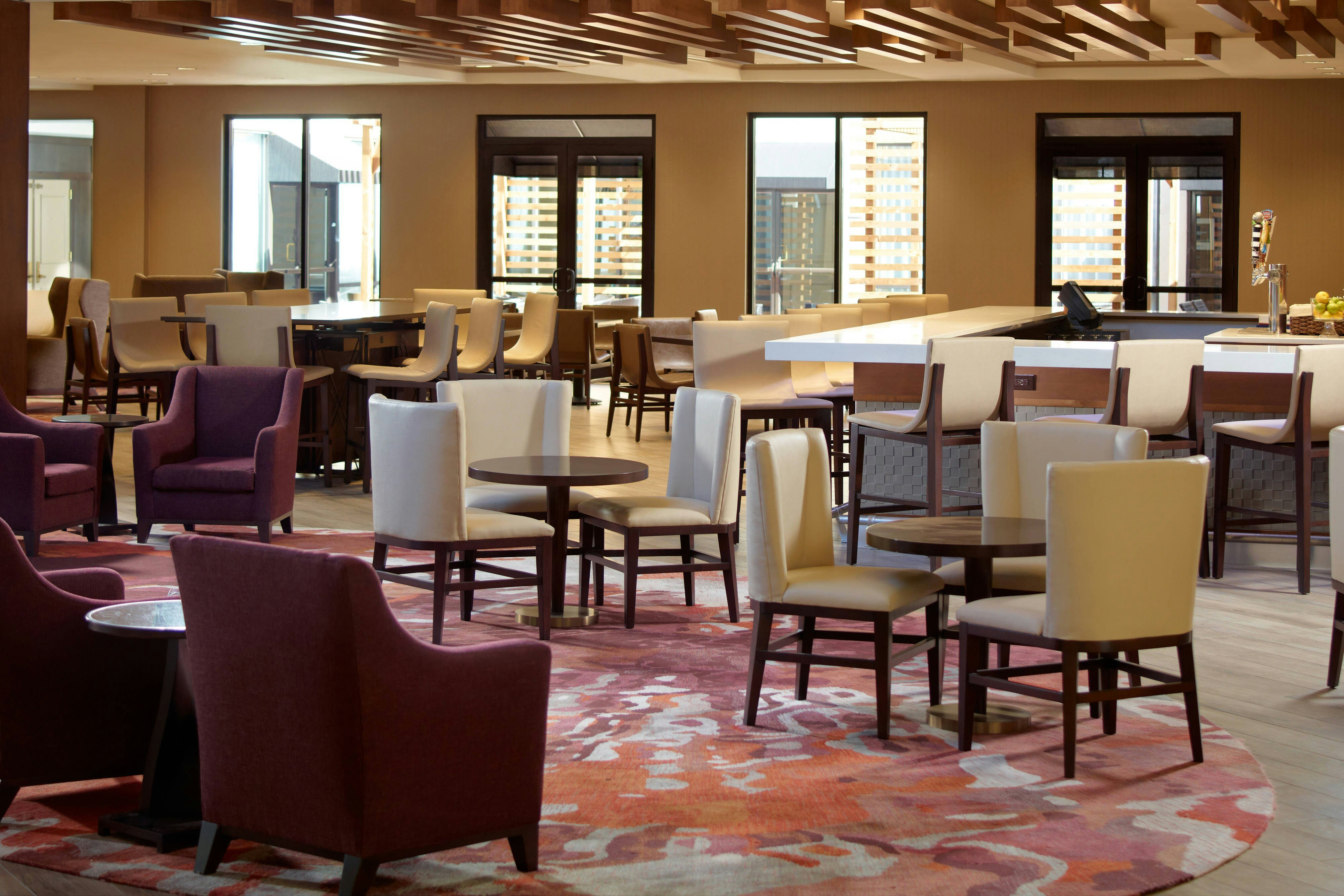 Atlanta Marriott Peachtree Corners 24/47