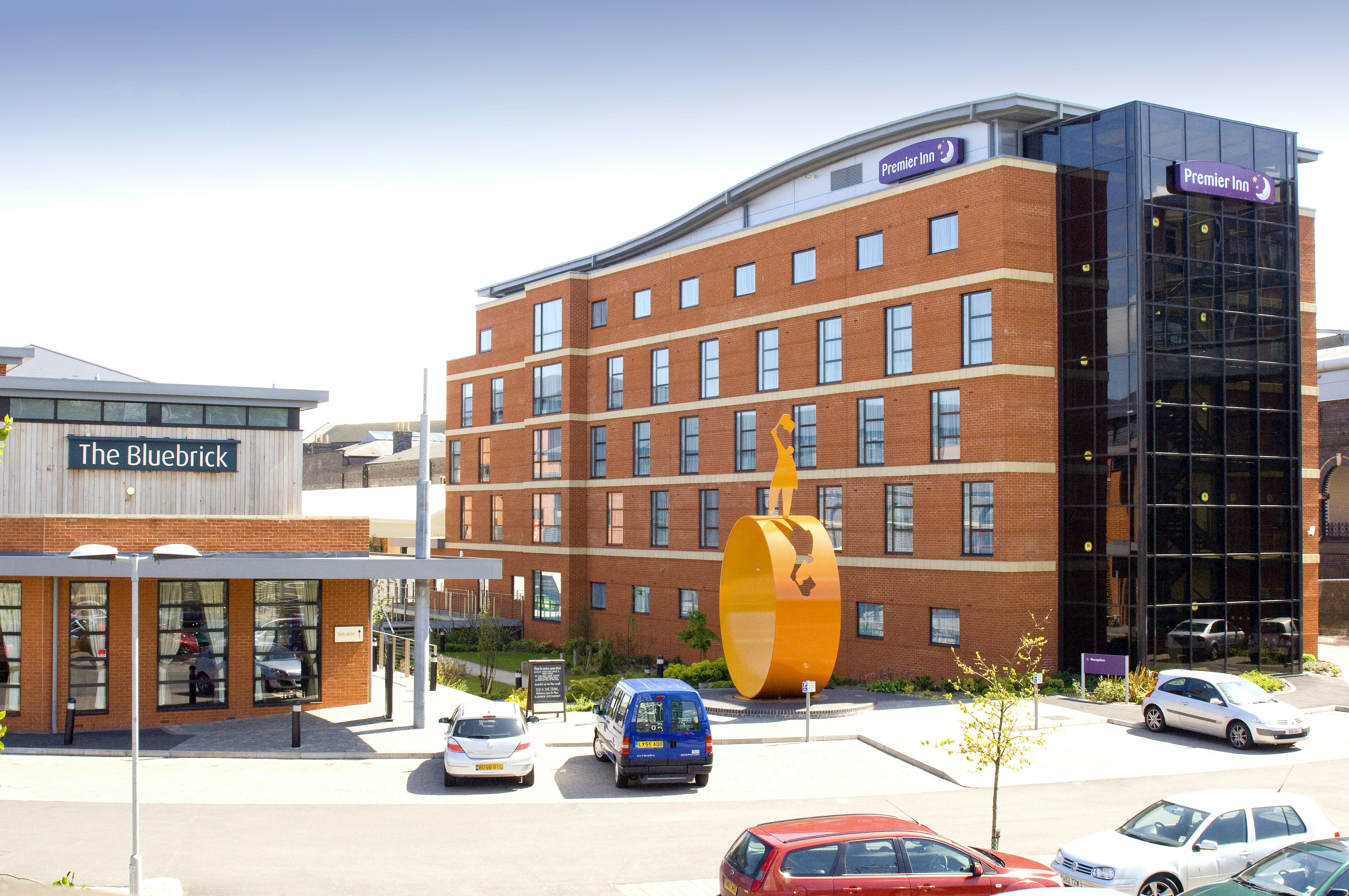 Premier Inn Wolverhampton City Centre 8/29