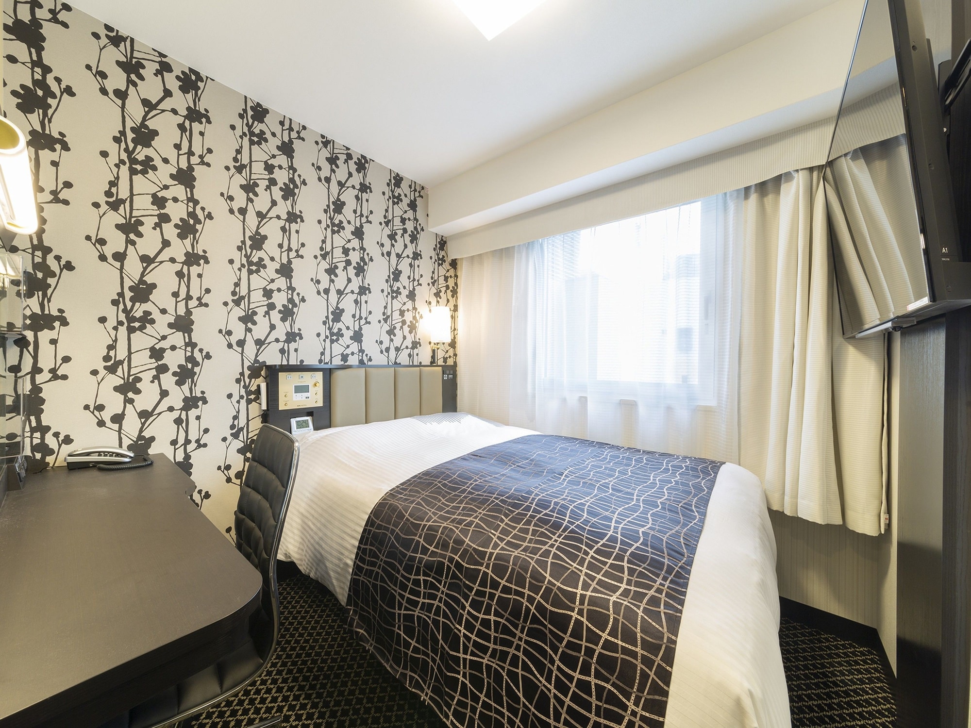 Connecting, 2 Double Beds