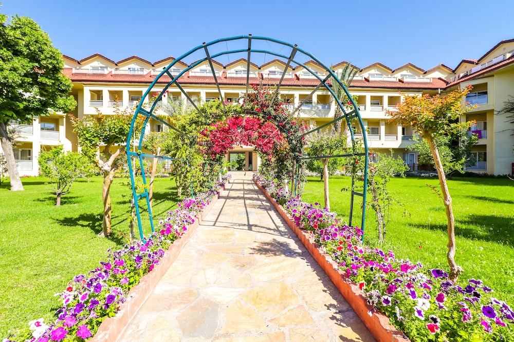 Queens Park Le Jardin 44/50