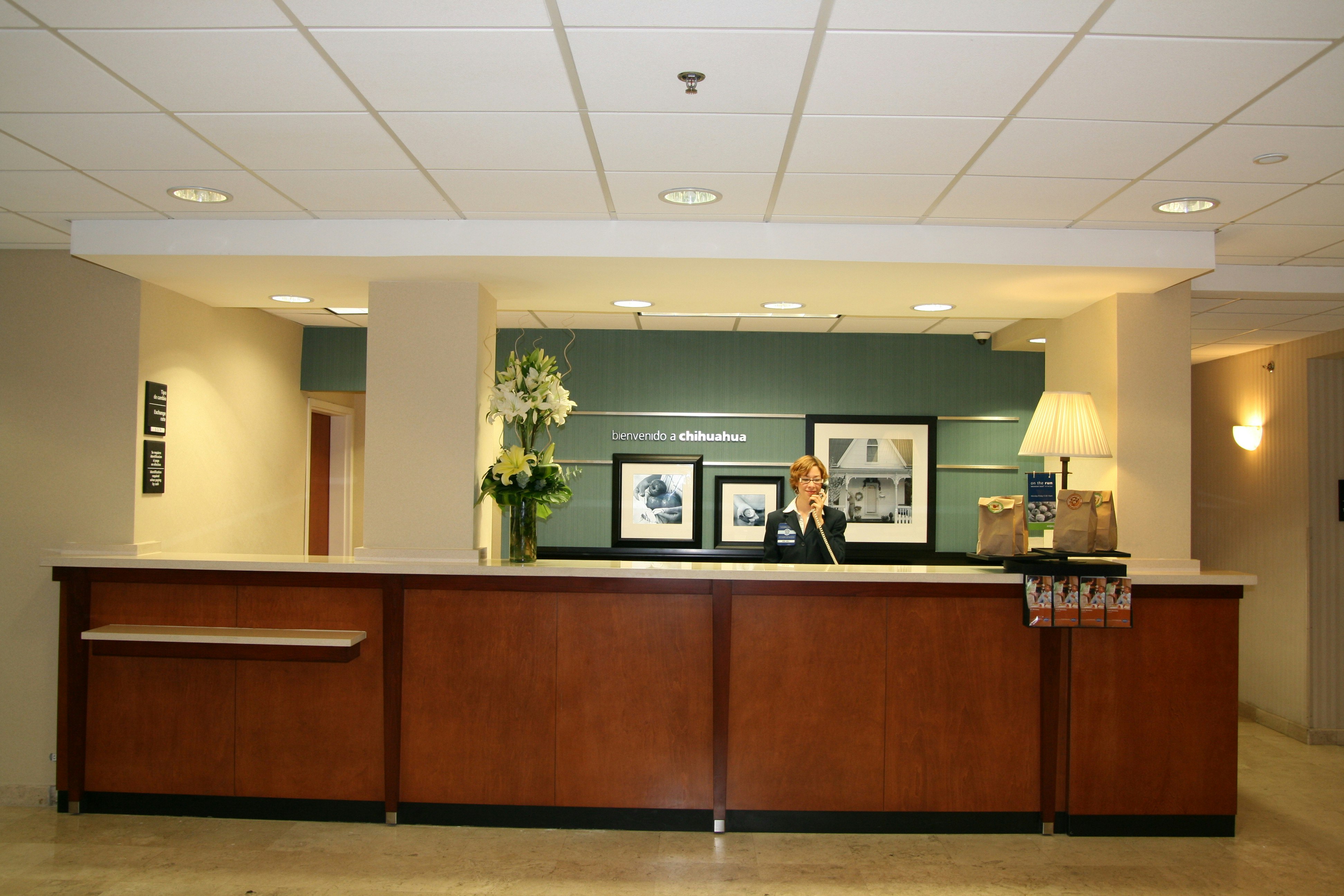 Lobby at Hampton Inn Chihuahua, CHIHUAHUA
