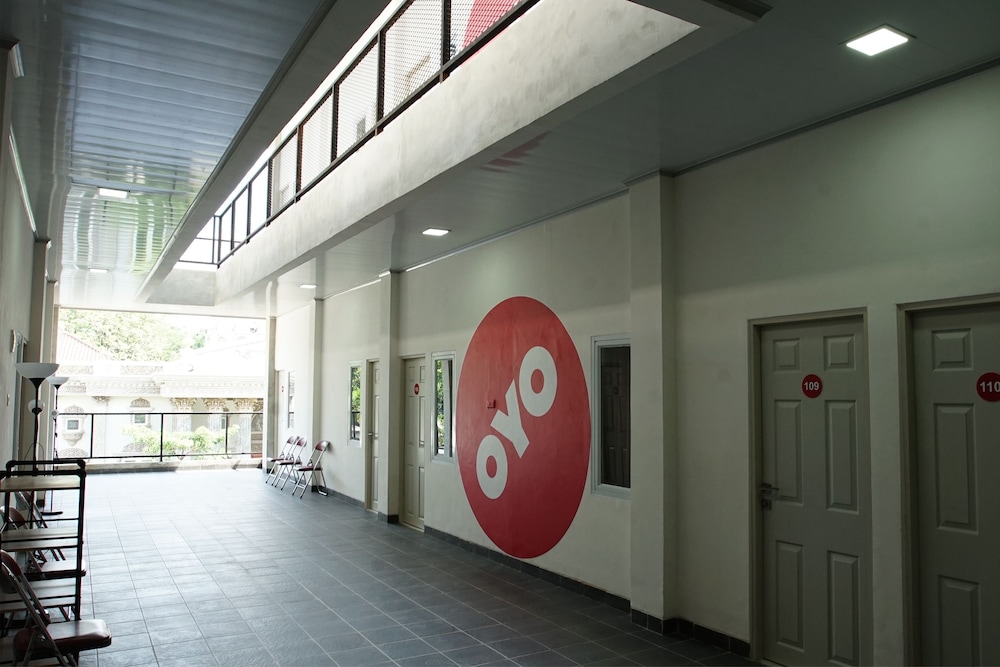 Oyo 183 The Pipe House 22/33