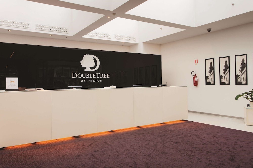 DOUBLETREE BY HILTON MILAN 4/83