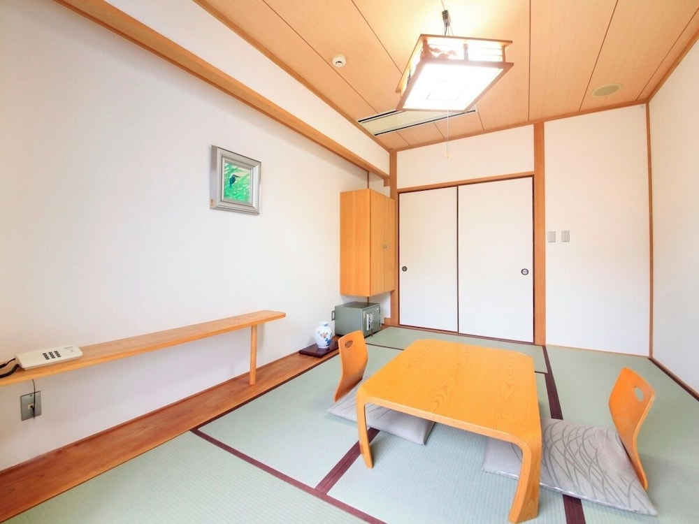 JAPANESE, NO VIEW