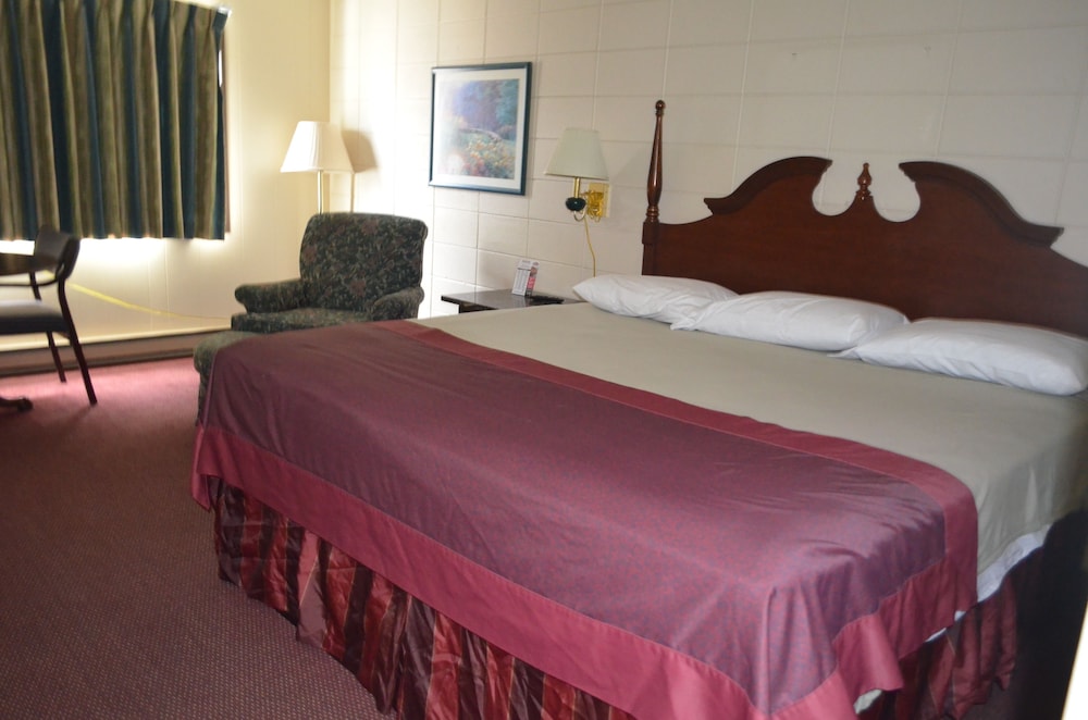 Grand Inn Fargo 15/32