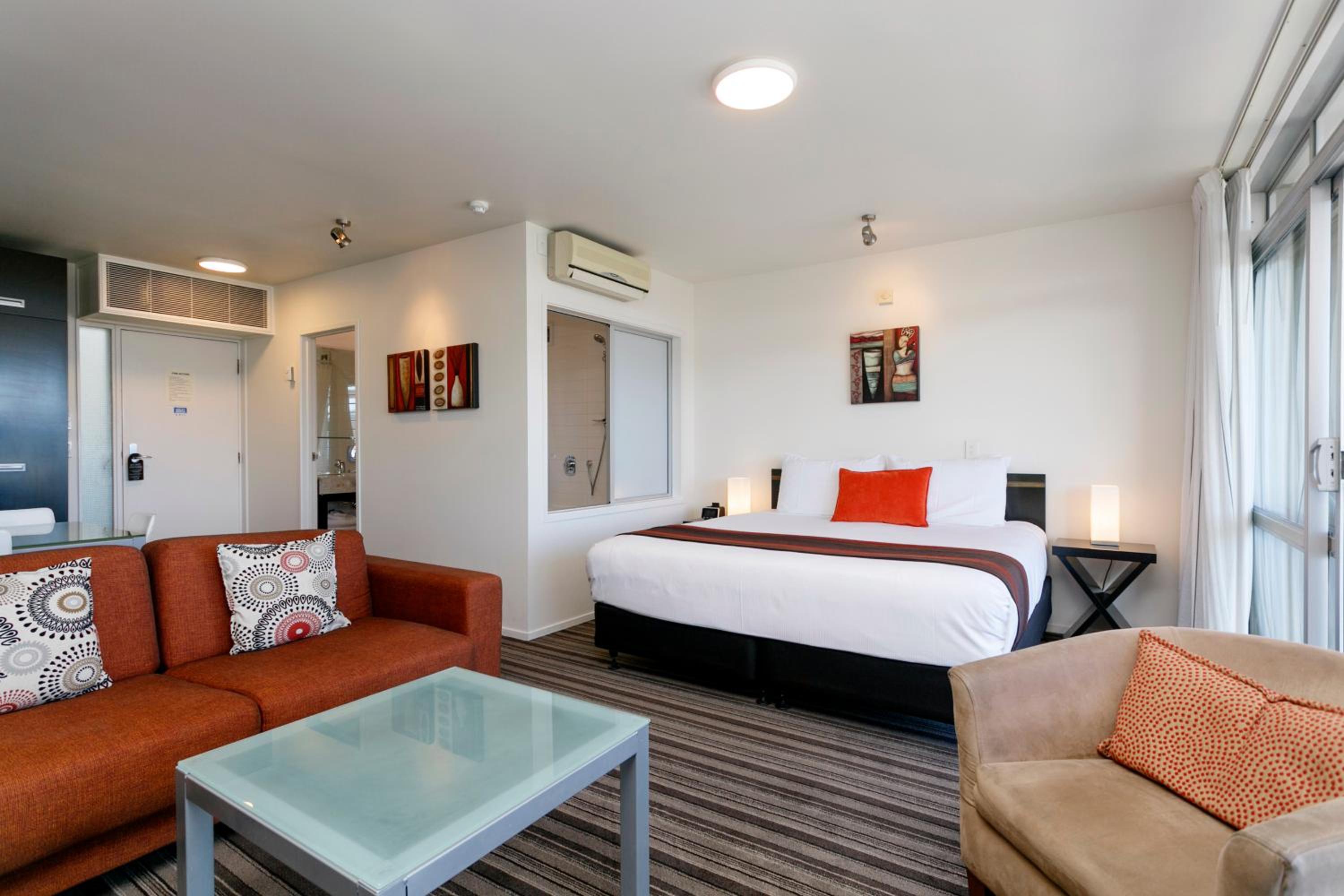 Luxury, Studio, Pool View