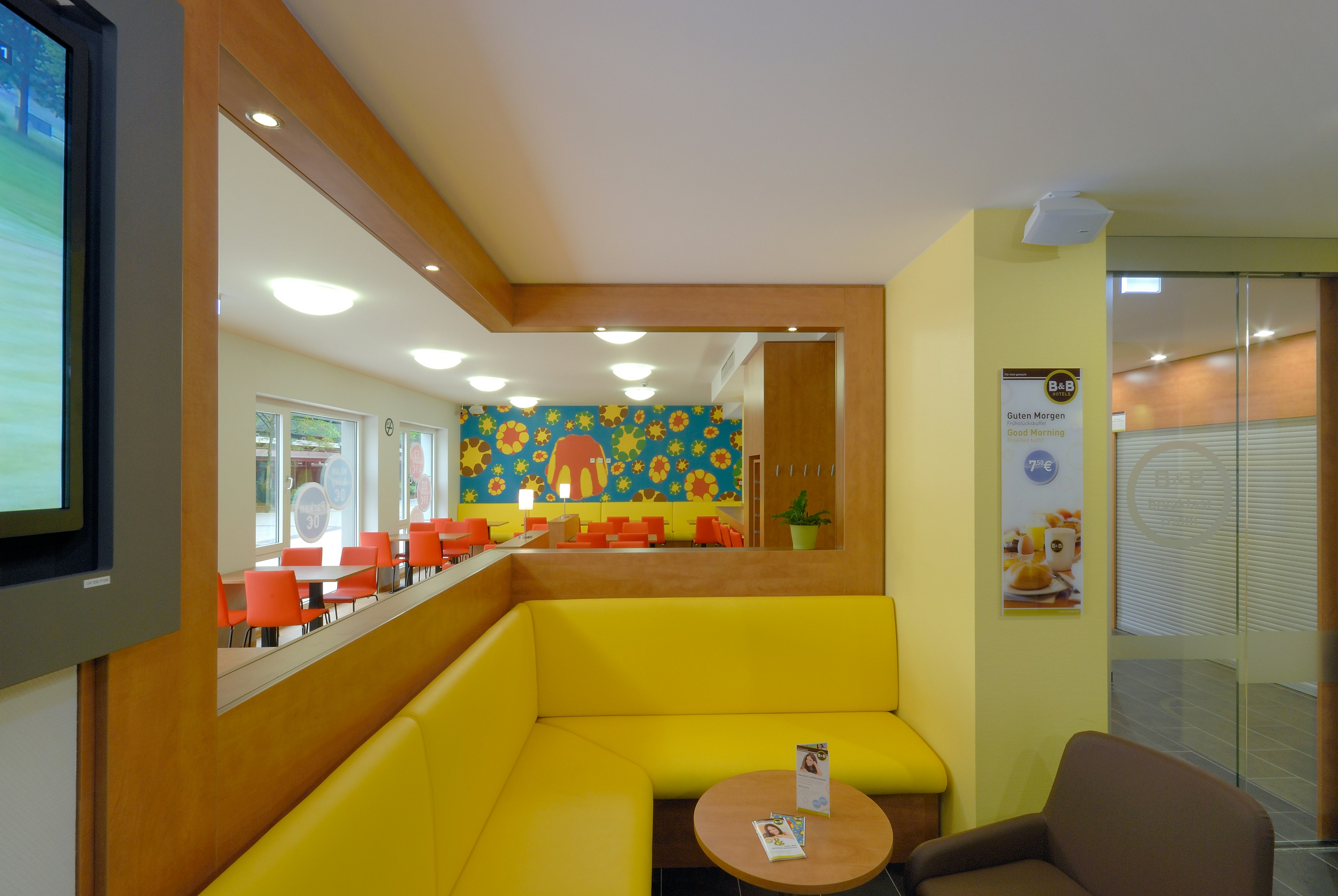 B&B Hotel Bielefeld-City 8/18
