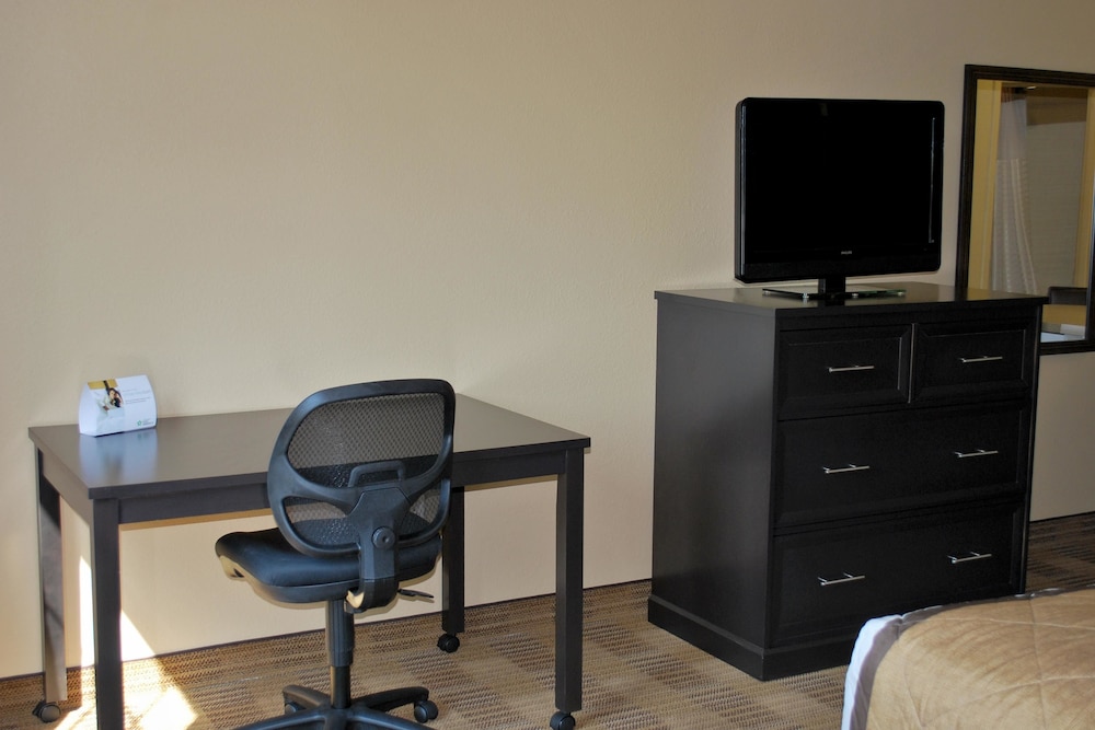 Extended Stay America - St. Louis - Westport - Central 43/62