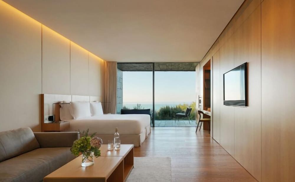 جناح بانورامي جونيور بسرير كينج، Hotel Akelarre 7/10