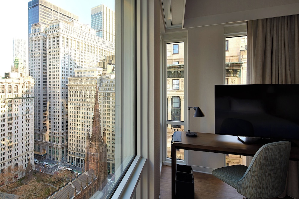 Hotel Indigo NYC Financial District, an IHG Hotel 27/47